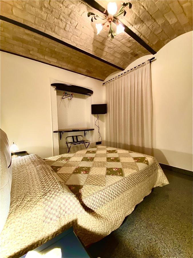 B&B Terrazza Sul Borgo Mogliano Εξωτερικό φωτογραφία