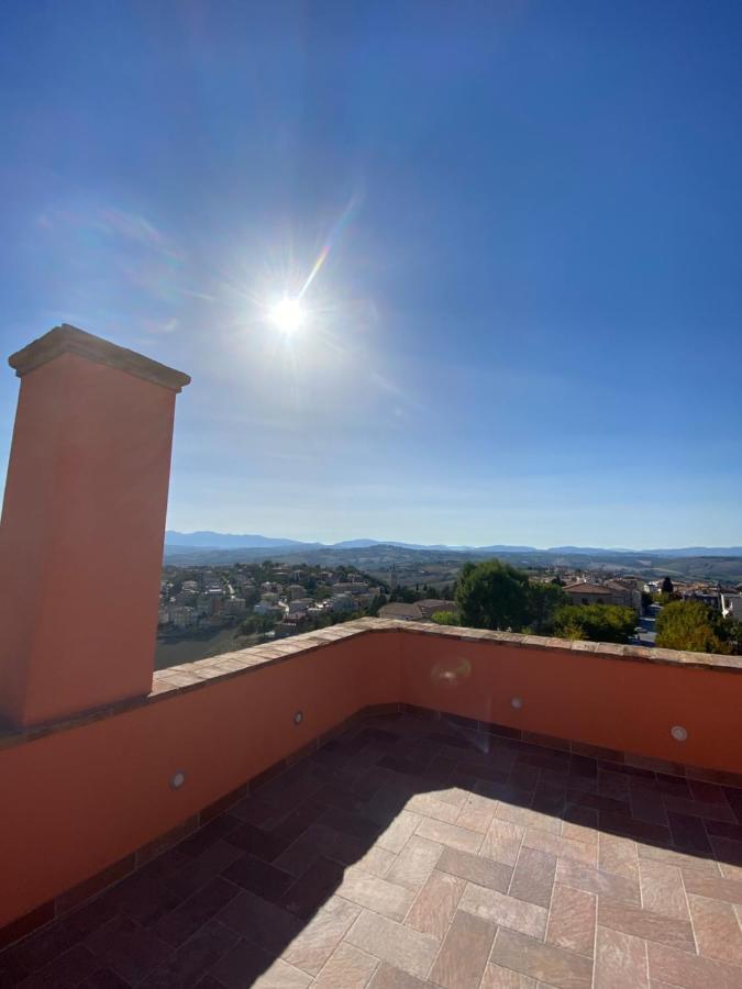 B&B Terrazza Sul Borgo Mogliano Εξωτερικό φωτογραφία