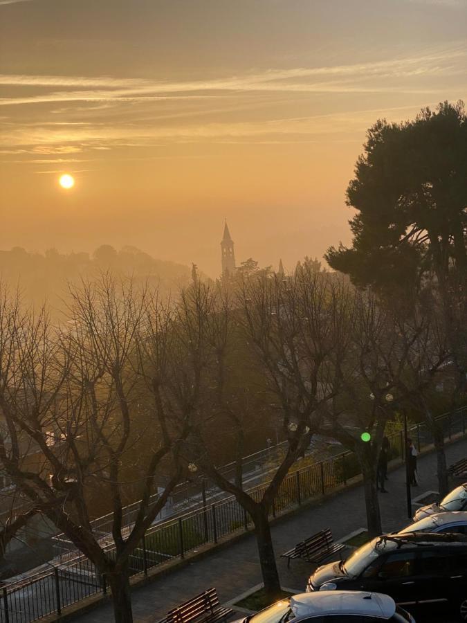 B&B Terrazza Sul Borgo Mogliano Εξωτερικό φωτογραφία